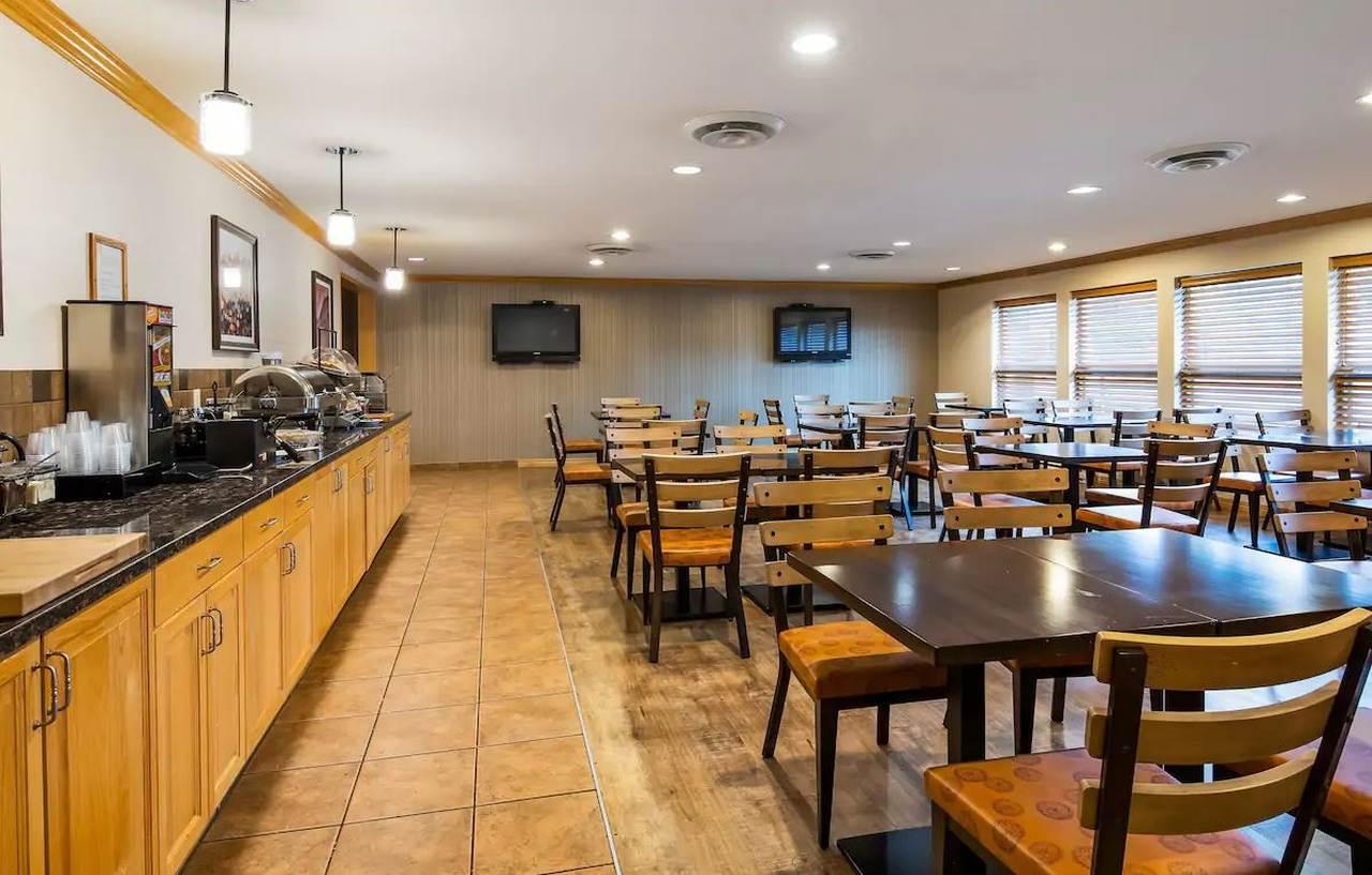 Best Western Plus Country Meadows Inn Aldergrove Екстериор снимка
