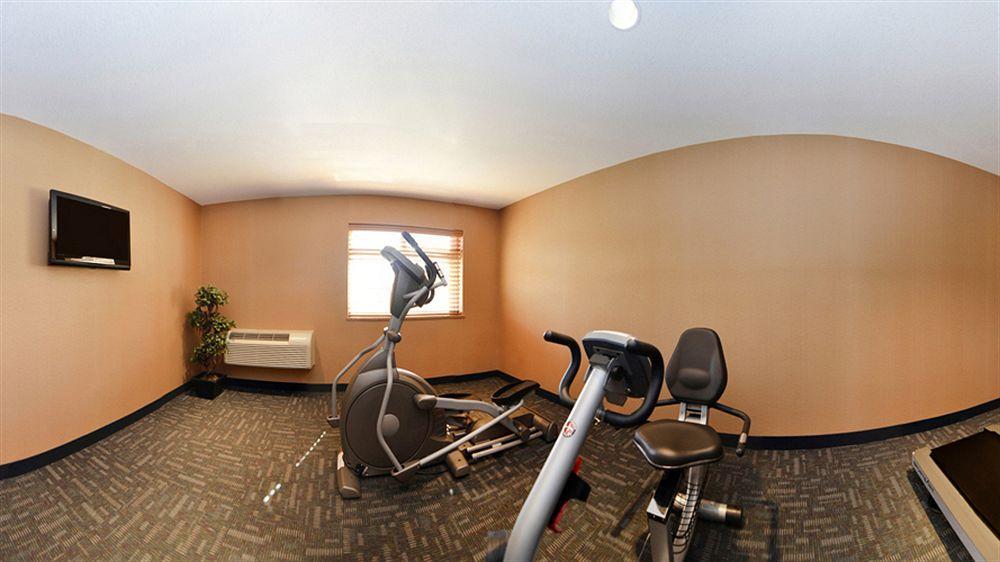 Best Western Plus Country Meadows Inn Aldergrove Екстериор снимка