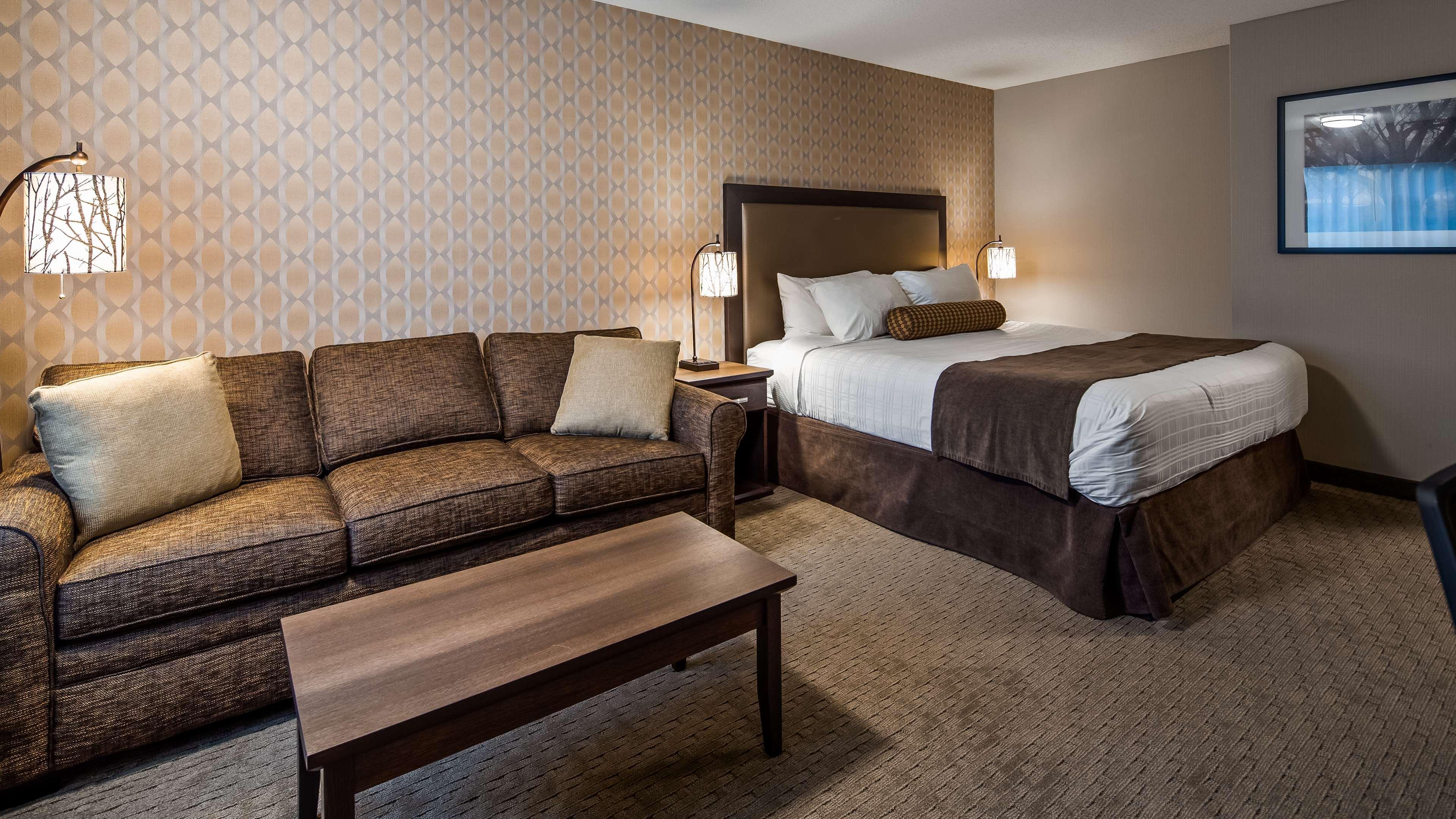 Best Western Plus Country Meadows Inn Aldergrove Екстериор снимка