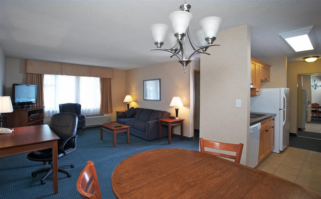 Best Western Plus Country Meadows Inn Aldergrove Стая снимка