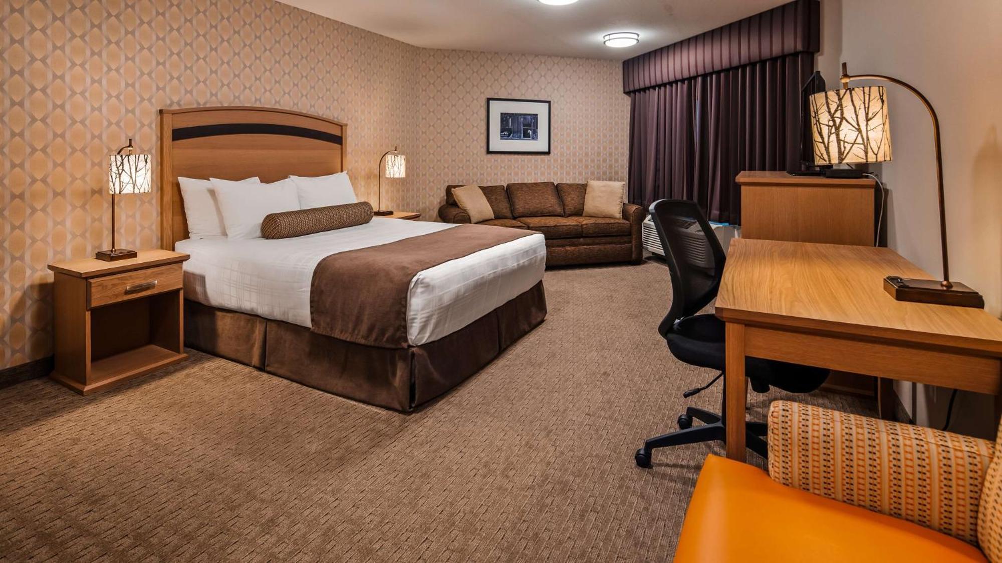 Best Western Plus Country Meadows Inn Aldergrove Екстериор снимка