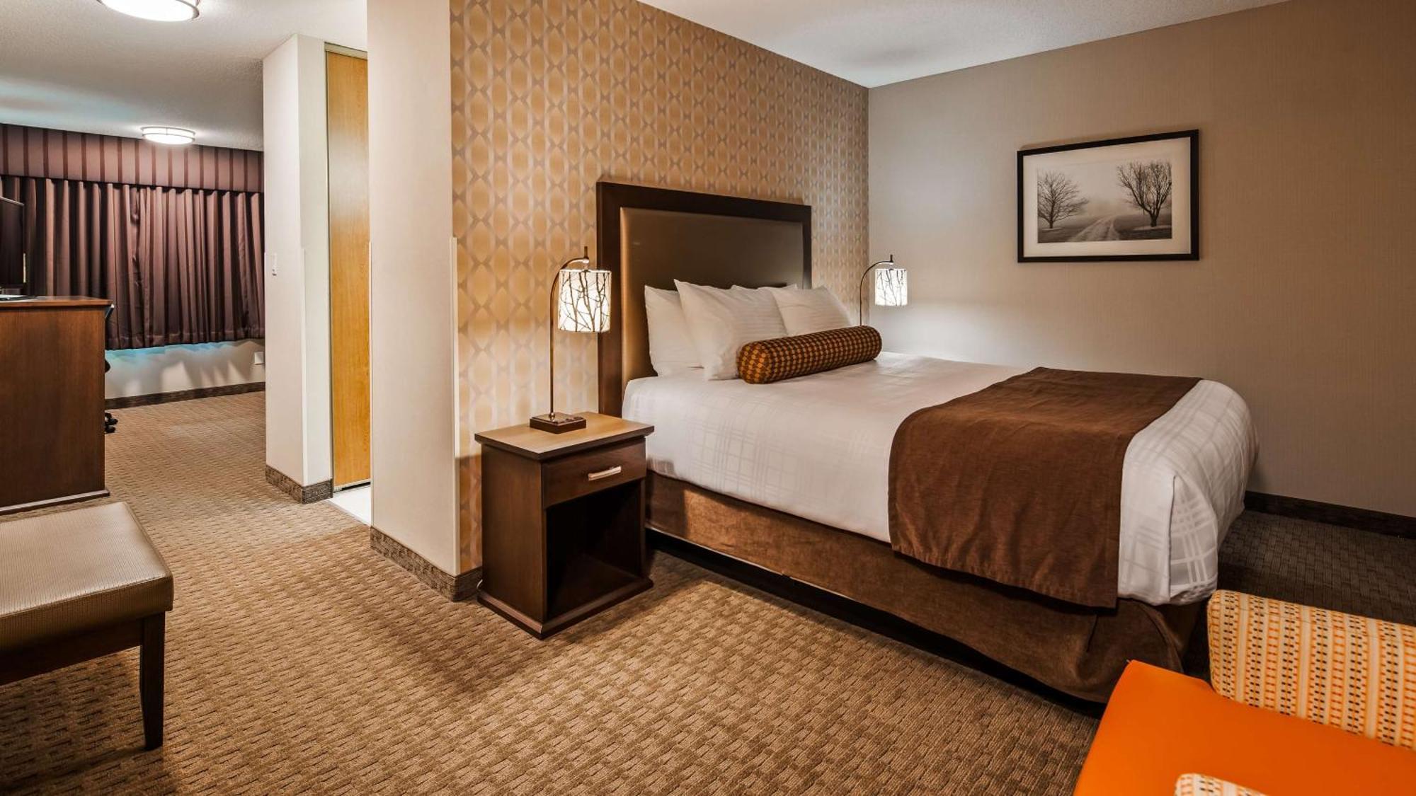 Best Western Plus Country Meadows Inn Aldergrove Екстериор снимка