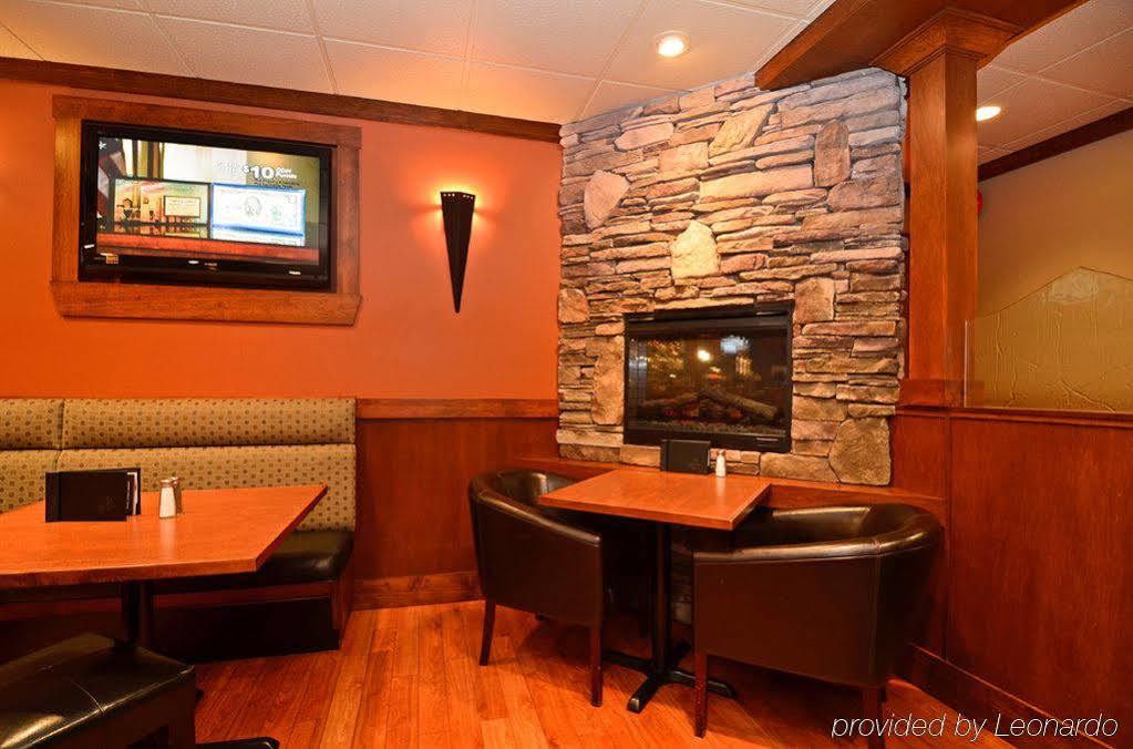 Best Western Plus Country Meadows Inn Aldergrove Екстериор снимка