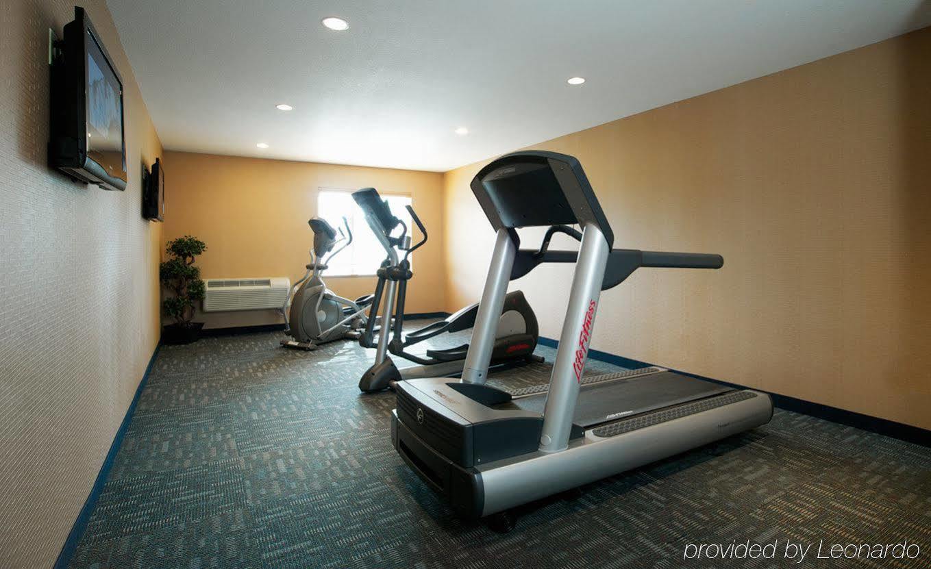 Best Western Plus Country Meadows Inn Aldergrove Екстериор снимка
