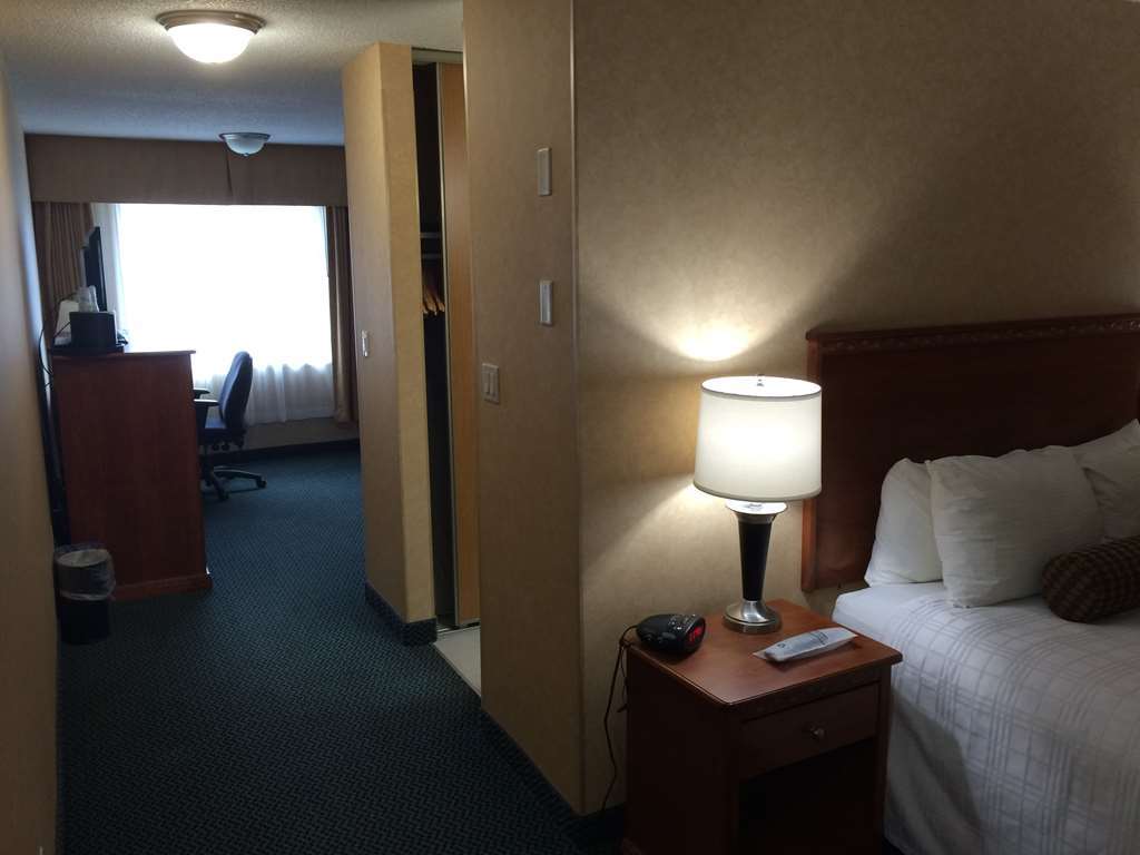 Best Western Plus Country Meadows Inn Aldergrove Стая снимка